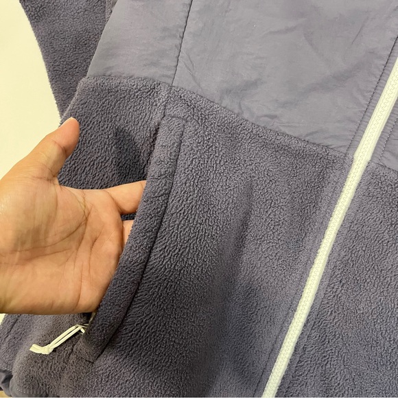 The North Face Purple Performance Jacket - Picture 4 of 5